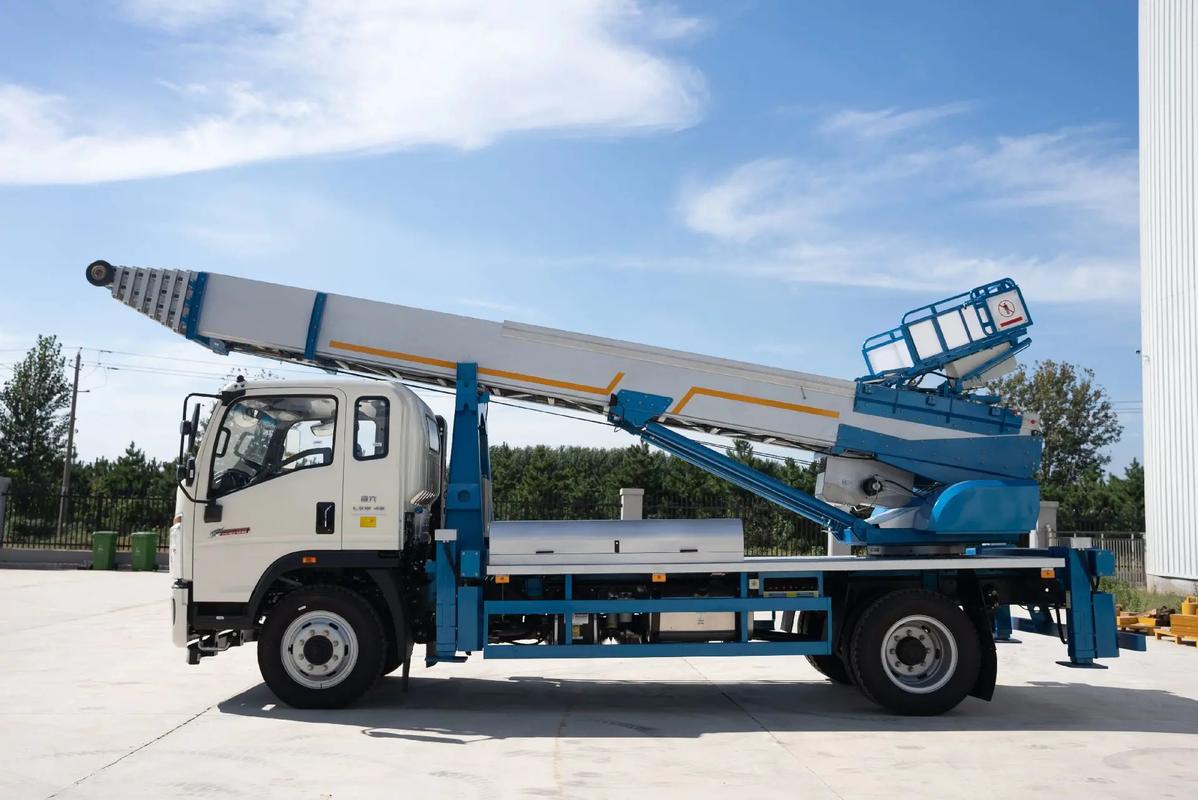 汶上云梯上料车租赁费用