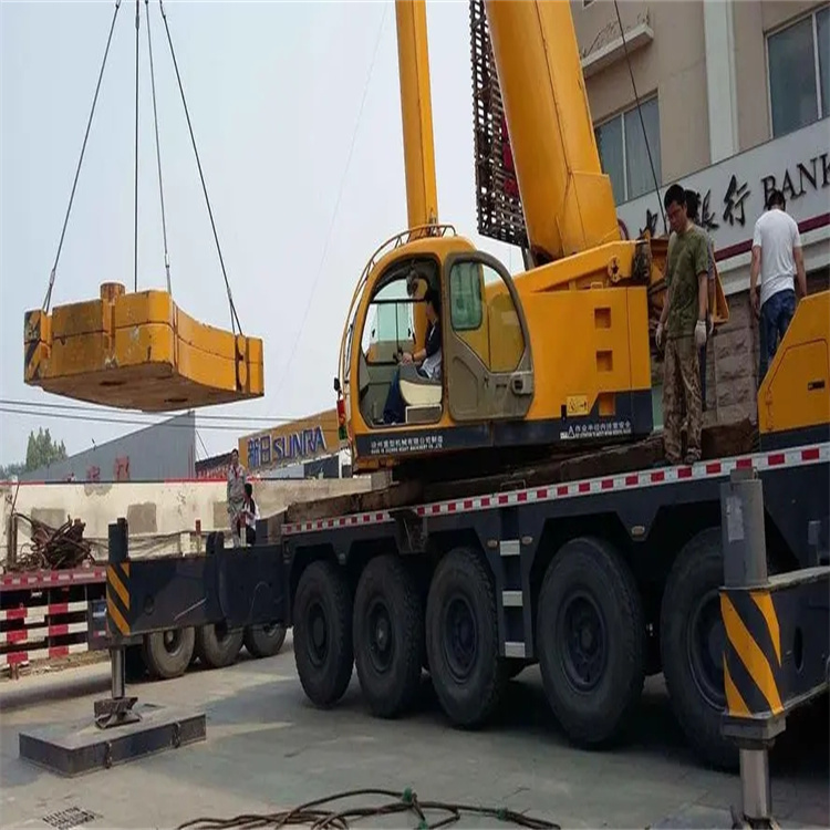 汶上当地吊车出租|机器吊装|75吨|工厂搬迁服务