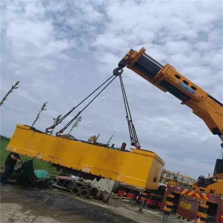 汶上随车吊吊集装箱怎么吊